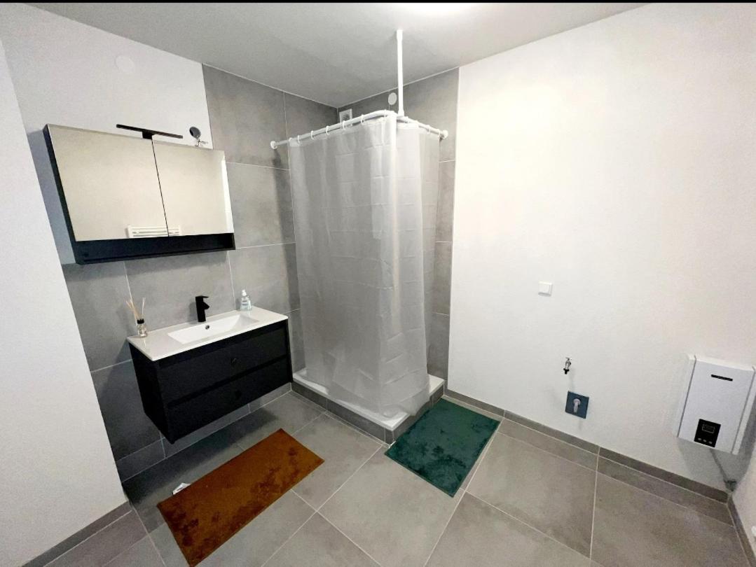 Relax Wohnung Bickenbach Bickenbach  Δωμάτιο φωτογραφία